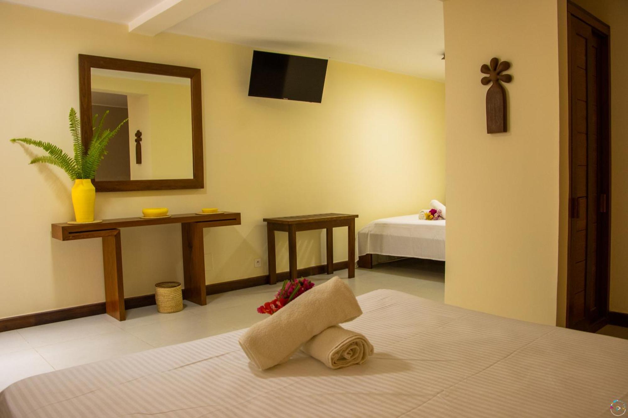 Hotel Baobab Cafe 穆龙达瓦 外观 照片
